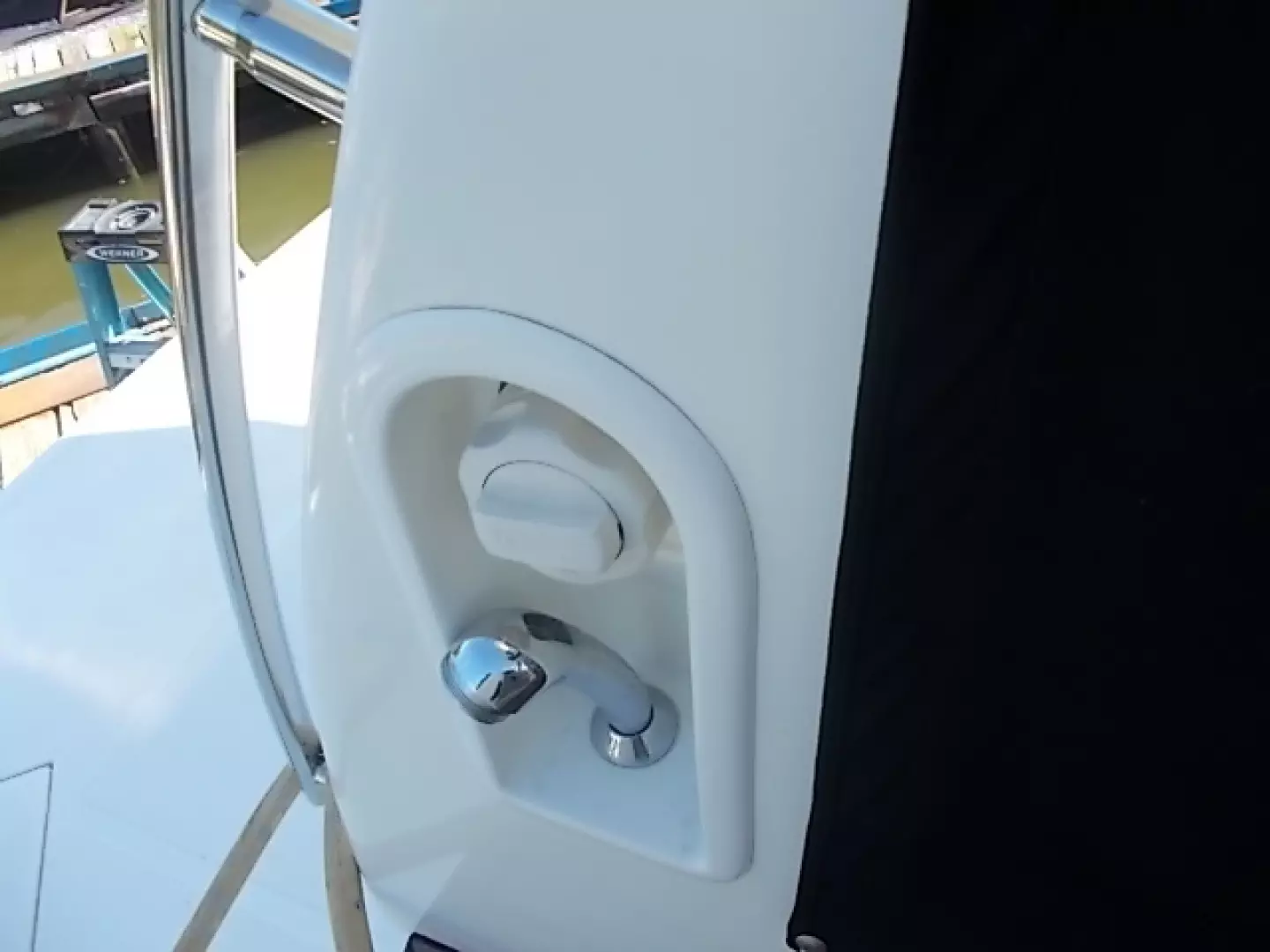 2001 Azimut 46 - Image 10