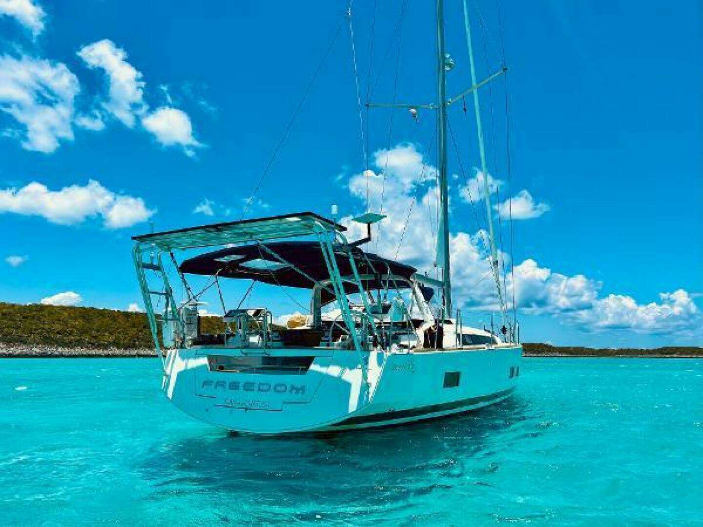 2015 Beneteau Oceanis 55 - Image 2