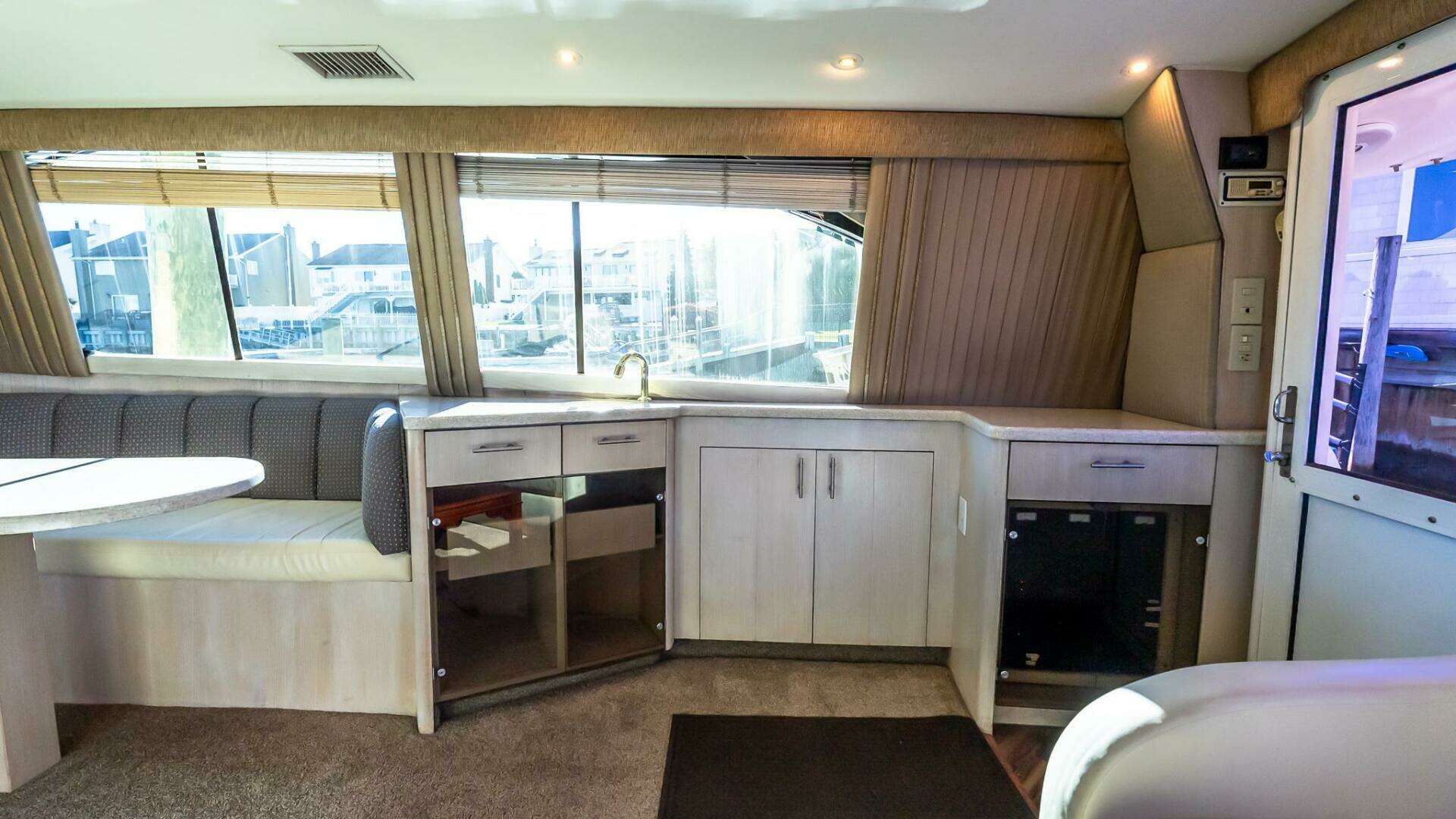 1998 Ocean Yachts 48 Super Sport - Image 24
