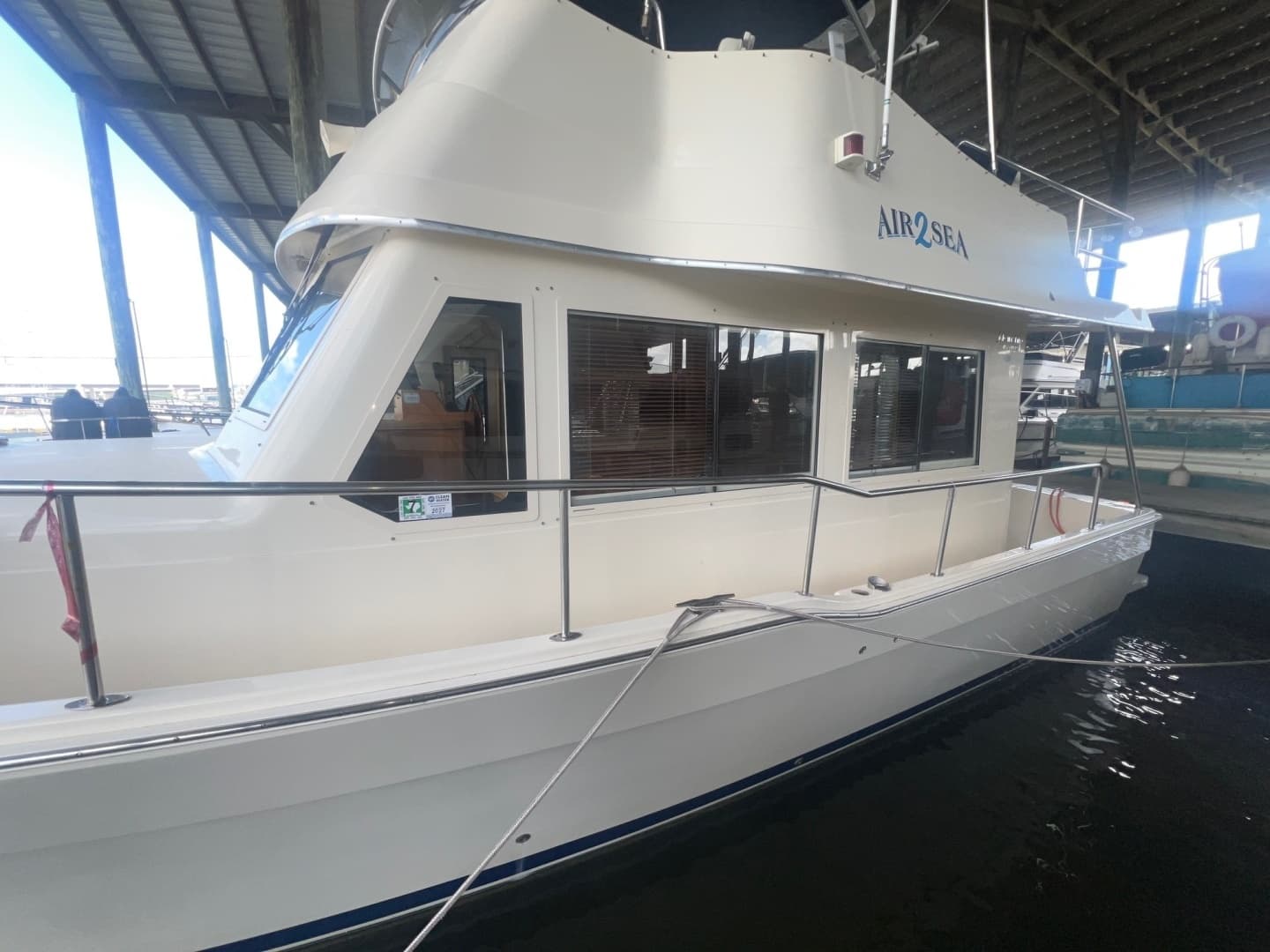 2006 Mainship 34 Trawler - Image 8