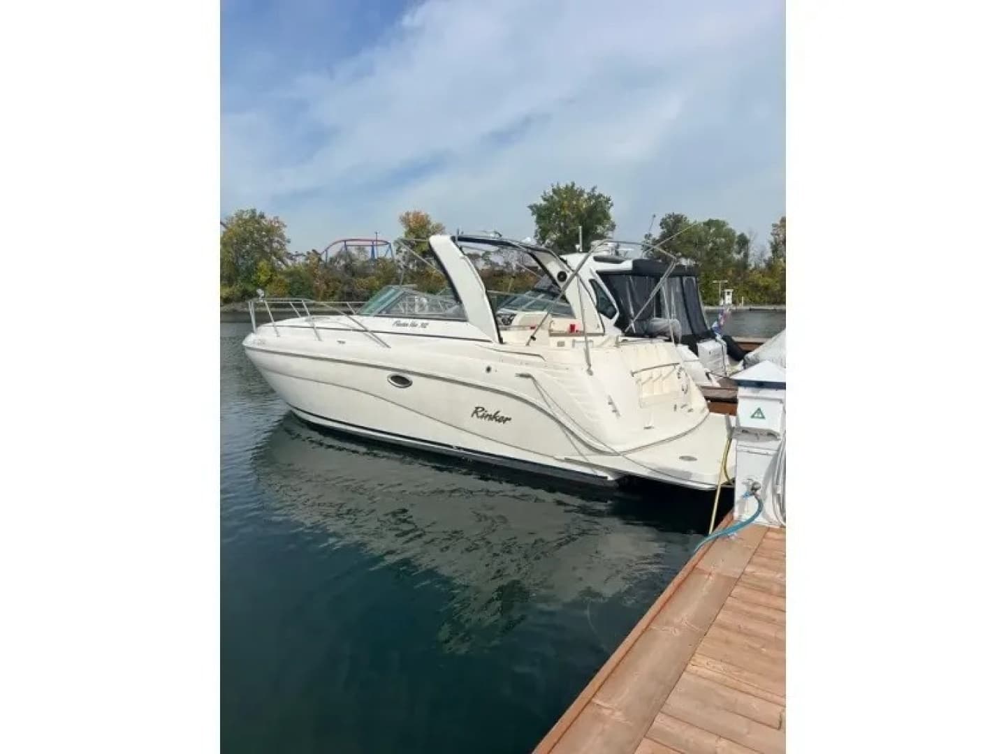 2004 Rinker 312 Fiesta Vee 312 - Image 2