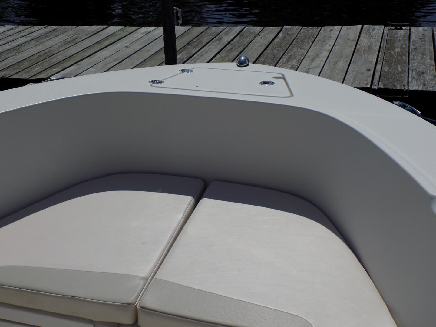 2017 Robalo R180 - Image 7