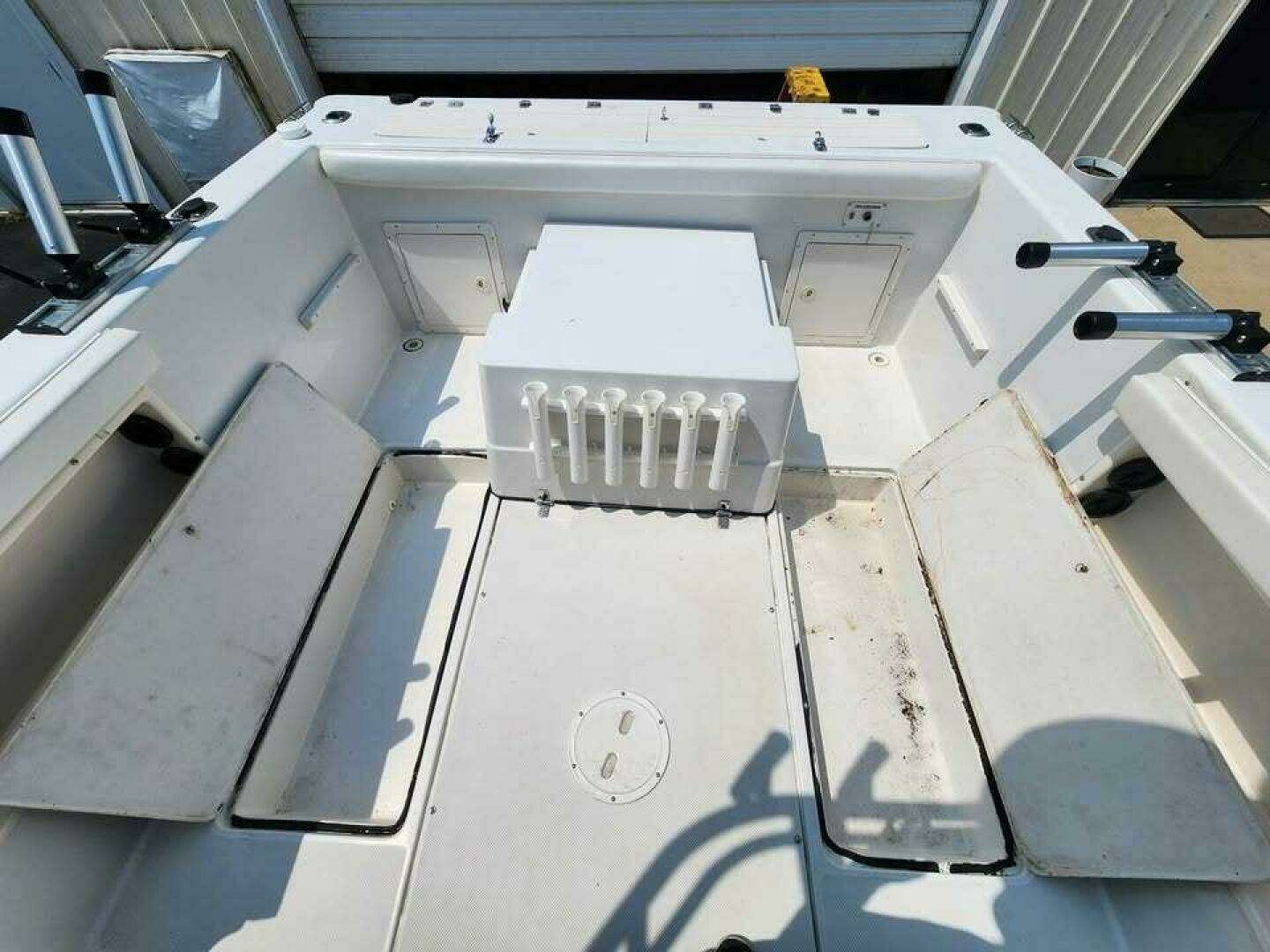 2000 Seaswirl Striper Striper 2600 WA - Image 8