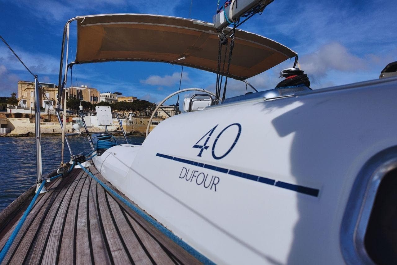 Dufour 40 Performance