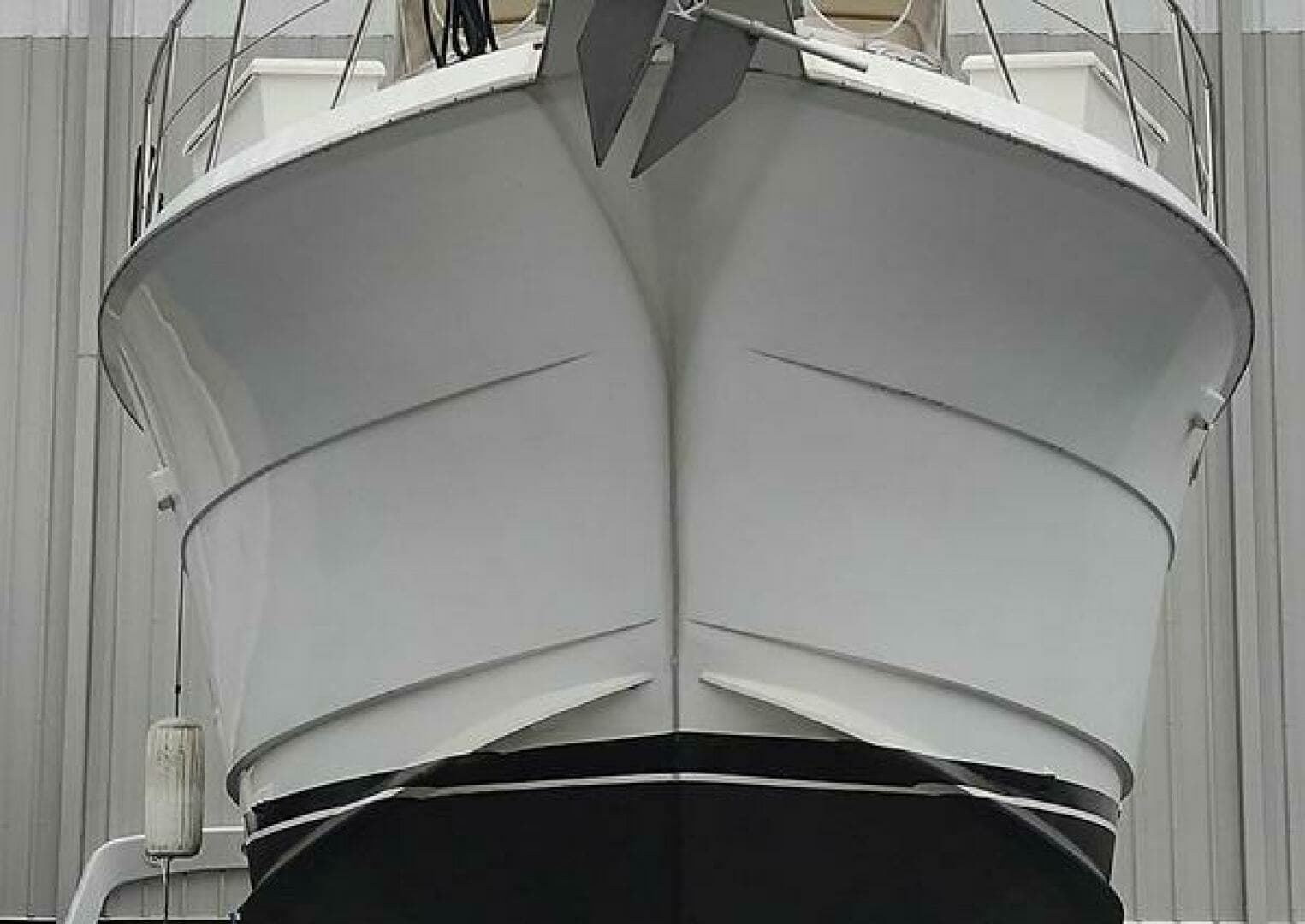 1996 Hatteras 50' Sport Deck - Image 12