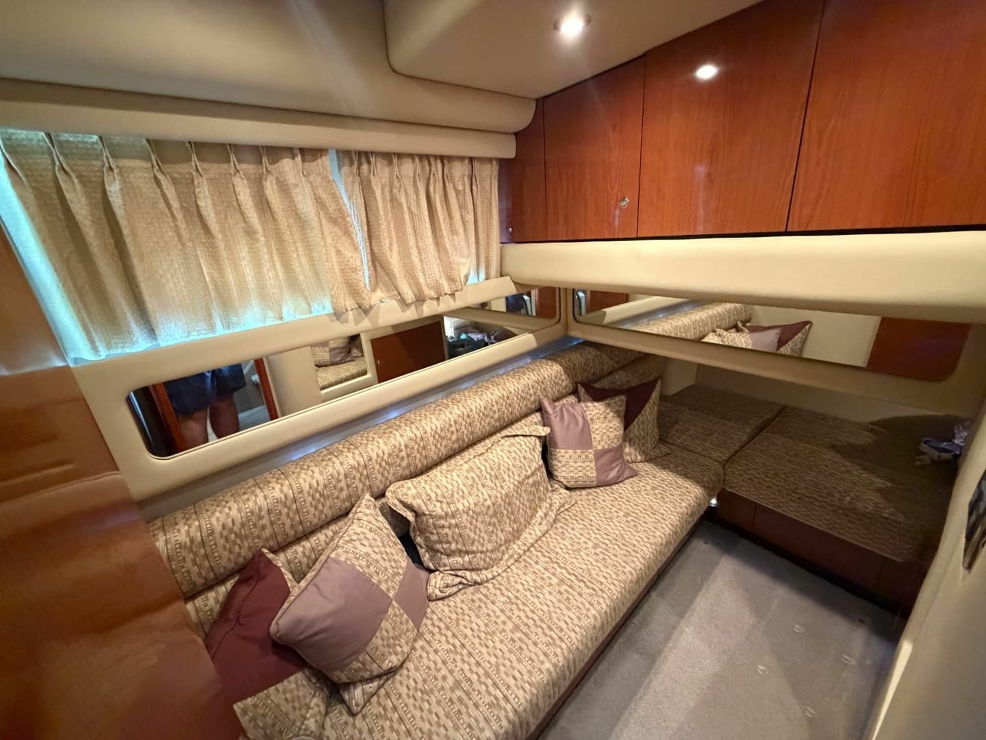2002 Sea Ray 480 Sedan Bridge - Image 29