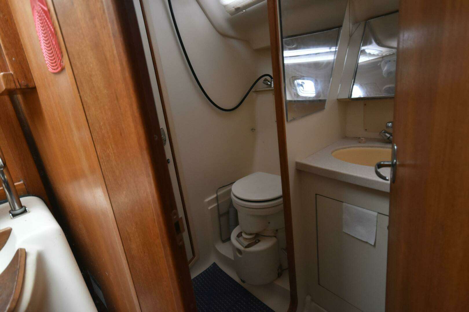2003 Hunter 386 - Image 34