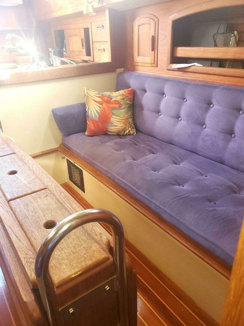1989 Pacific Seacraft Cutter - Image 24