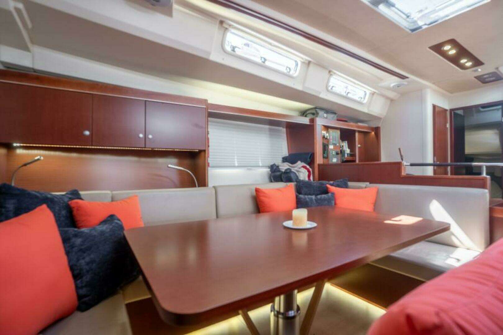 2013 Hanse 575 - Image 15