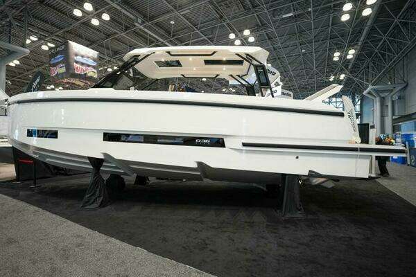 2026 De Antonio Yachts D36