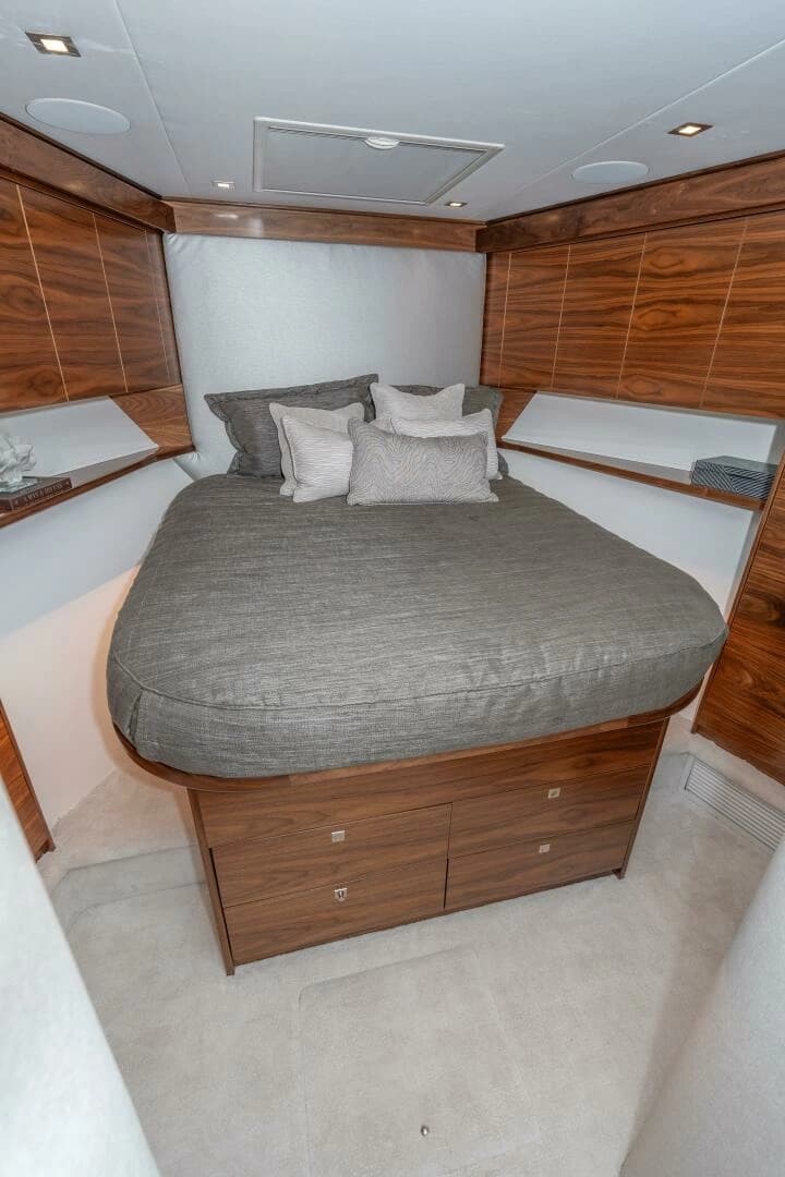 2025 Viking 90C - Image 52
