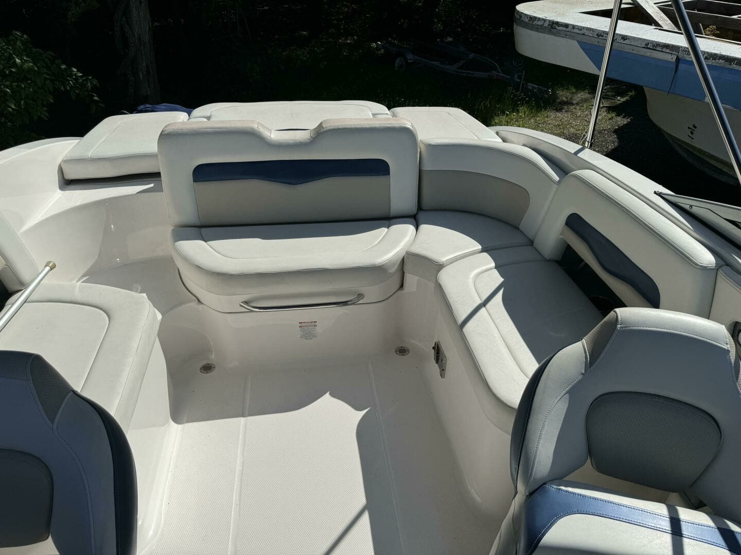 2014 Chaparral 246 SSI - Image 5