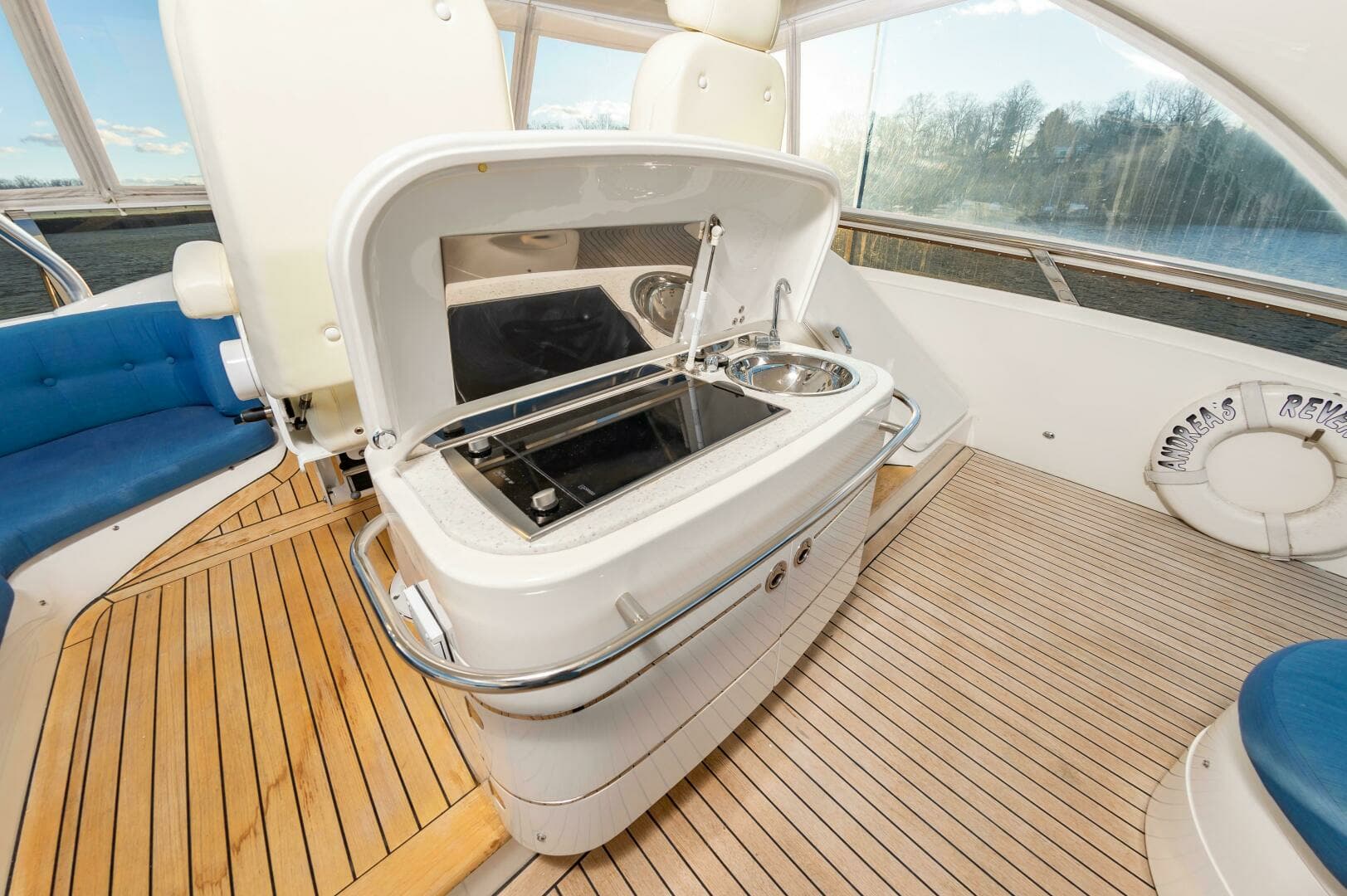 2006 Princess 75 - Image 22