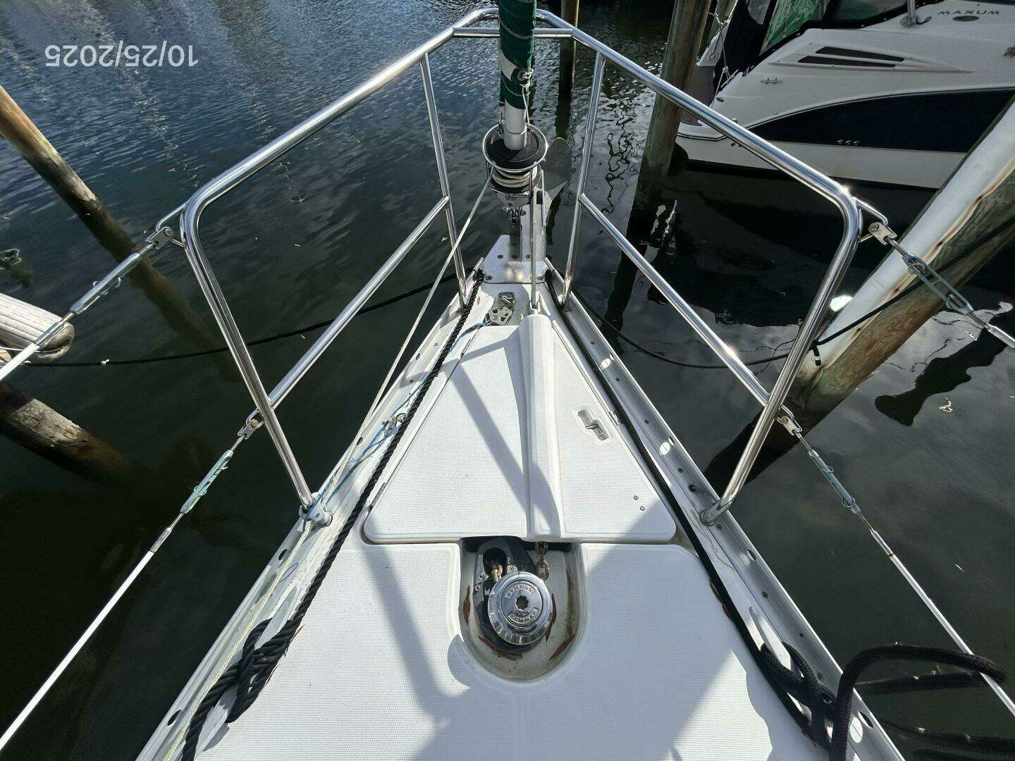 2007 Beneteau 373 - Image 6