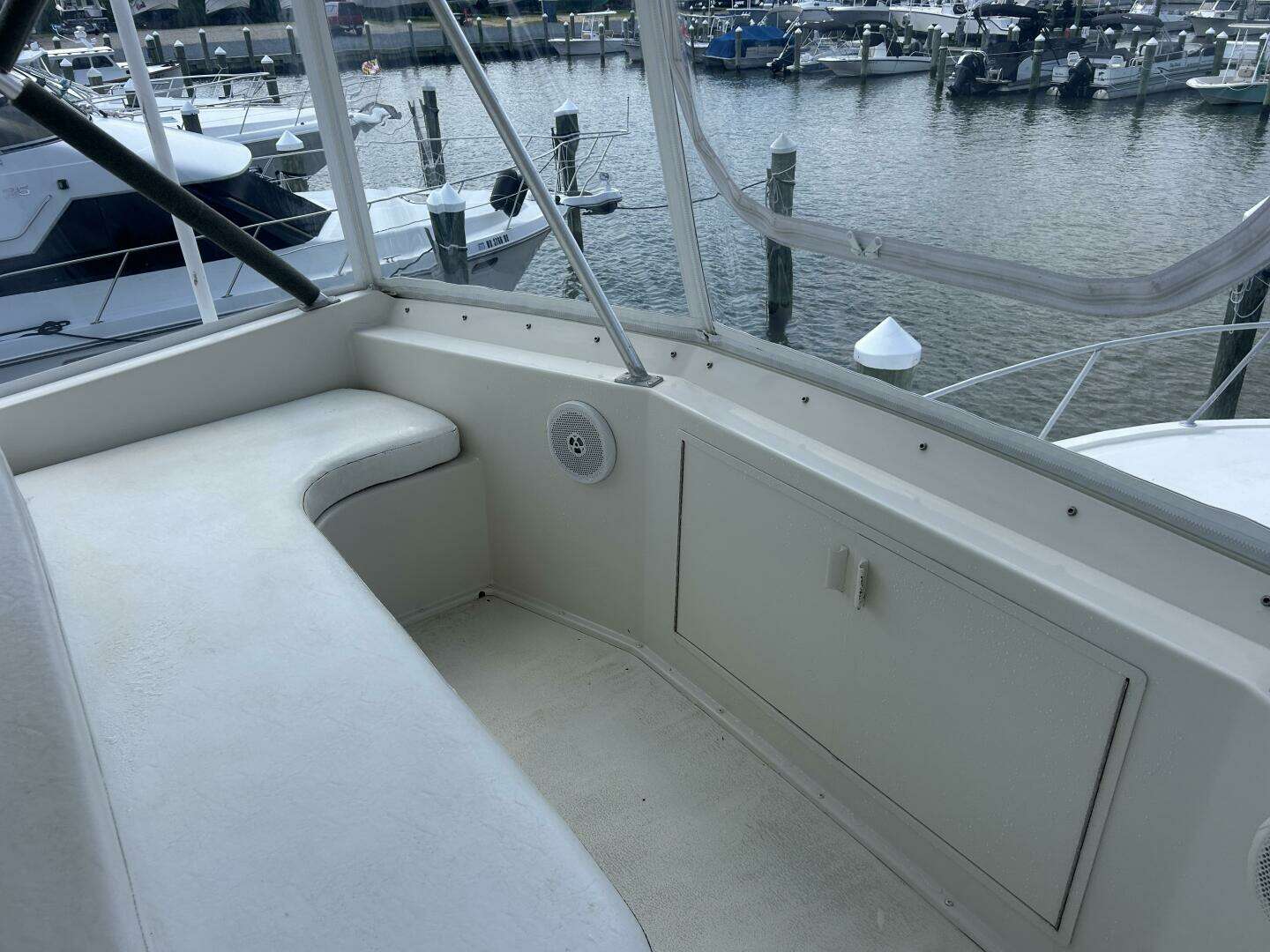 1990 Viking 38C - Image 17