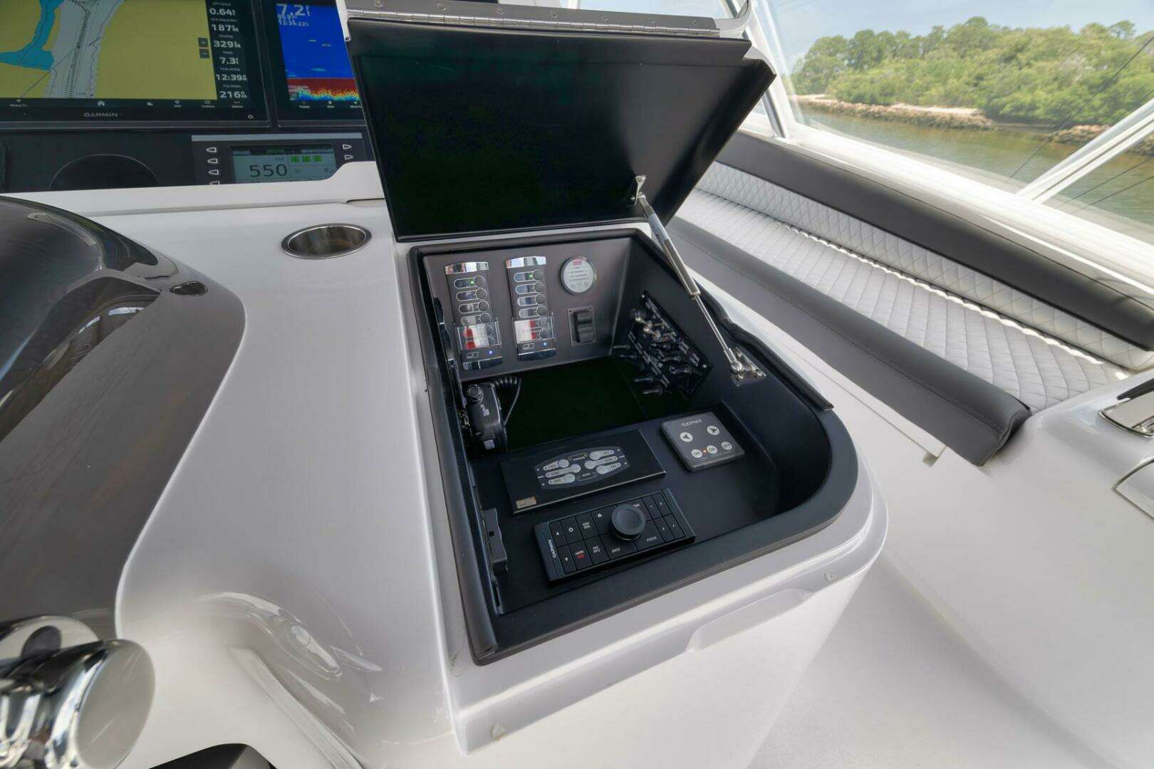 2024 Viking Convertible - Image 15