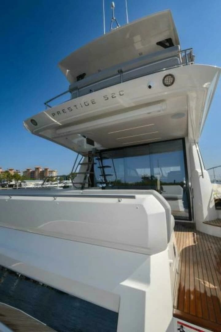 2023 Prestige 520 Flybridge - Image 20
