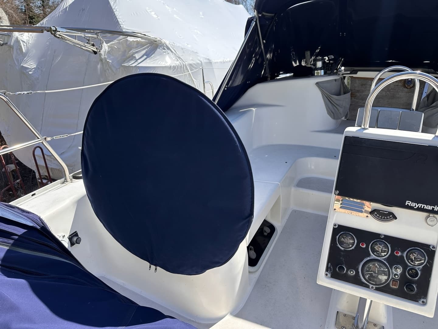 2002 Catalina 400 mkII - Image 16