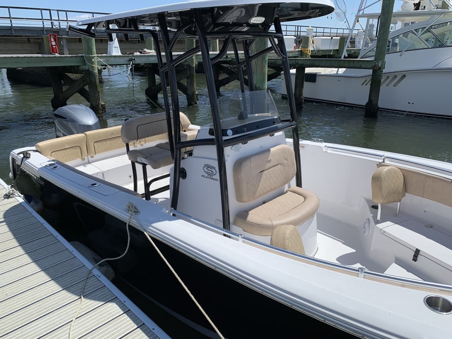 2019 Sportsman Heritage 231 Center Console - Image 5