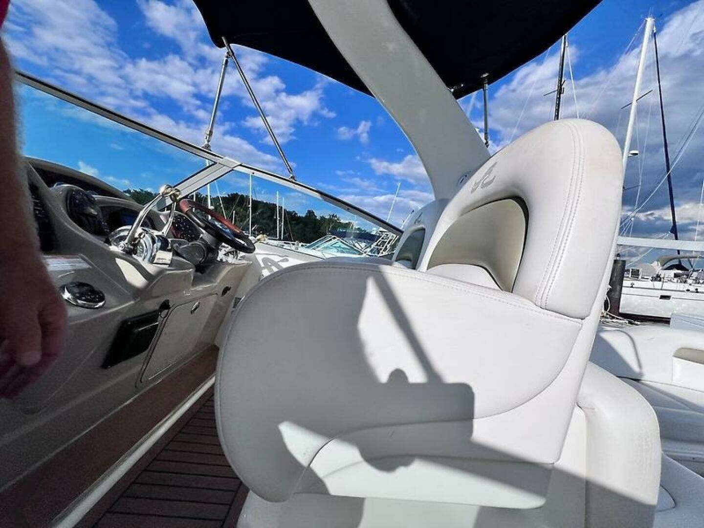 2007 Sea Ray 340 Sundancer - Image 26