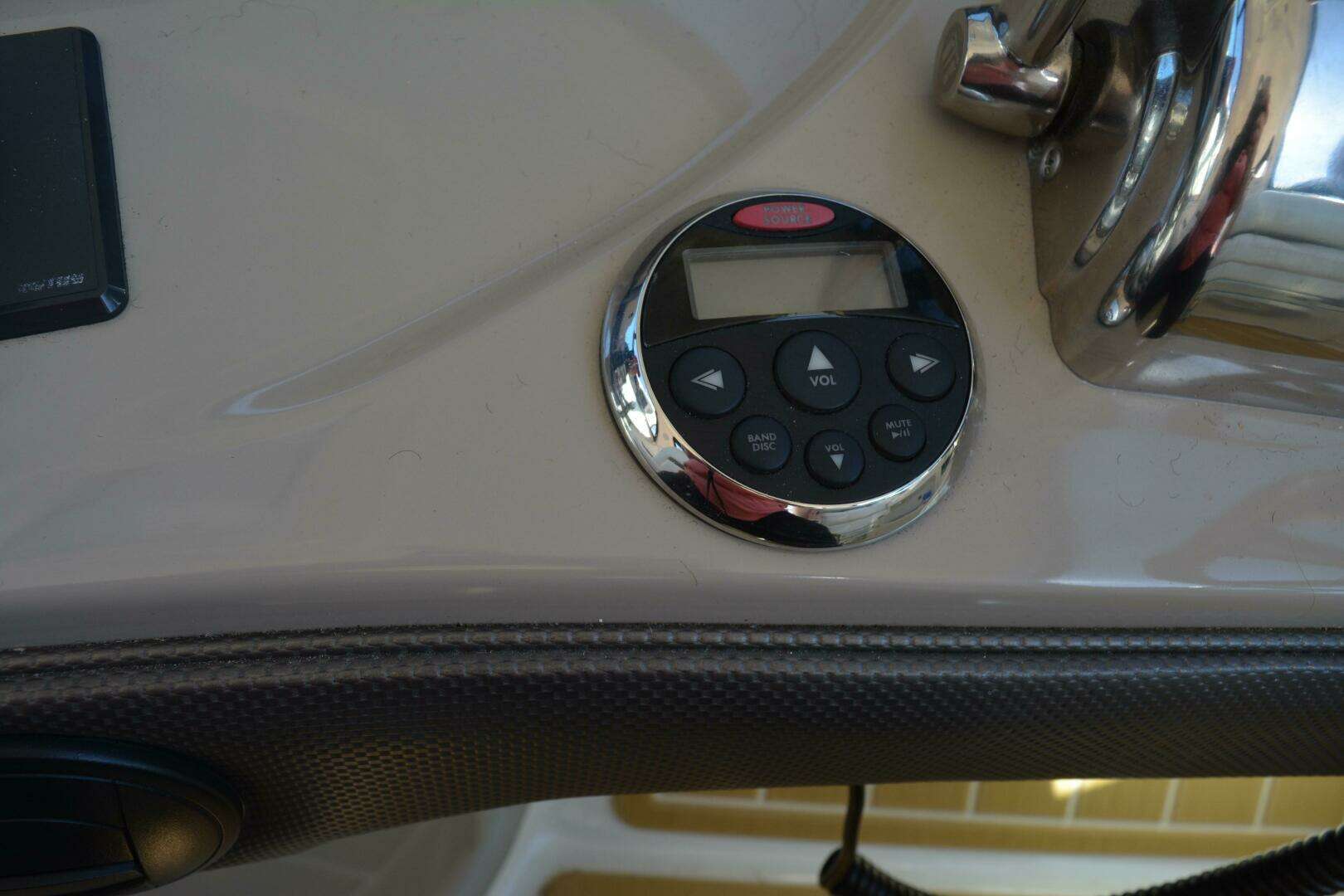 2007 Sea Ray 44 Sundancer - Image 61