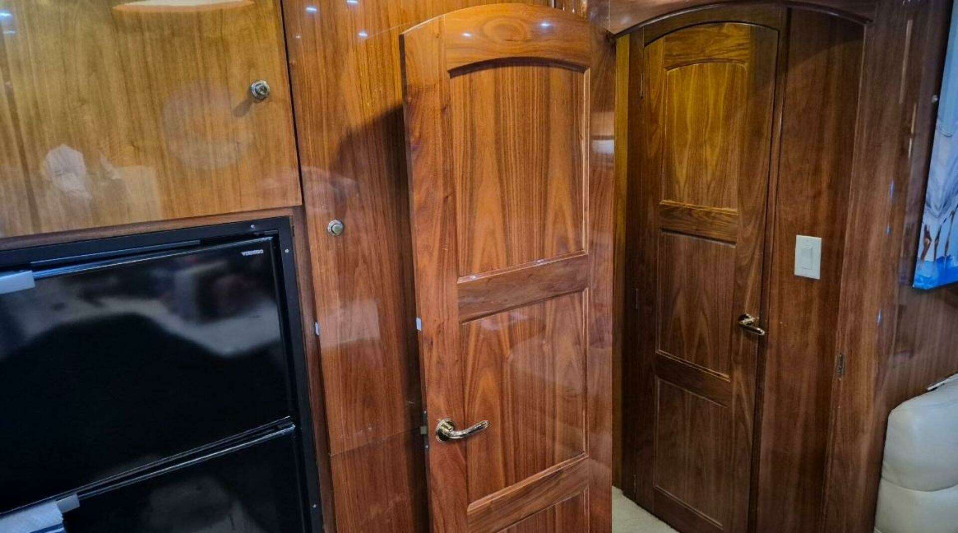 2003 Navigator Californian Veneti - Image 39
