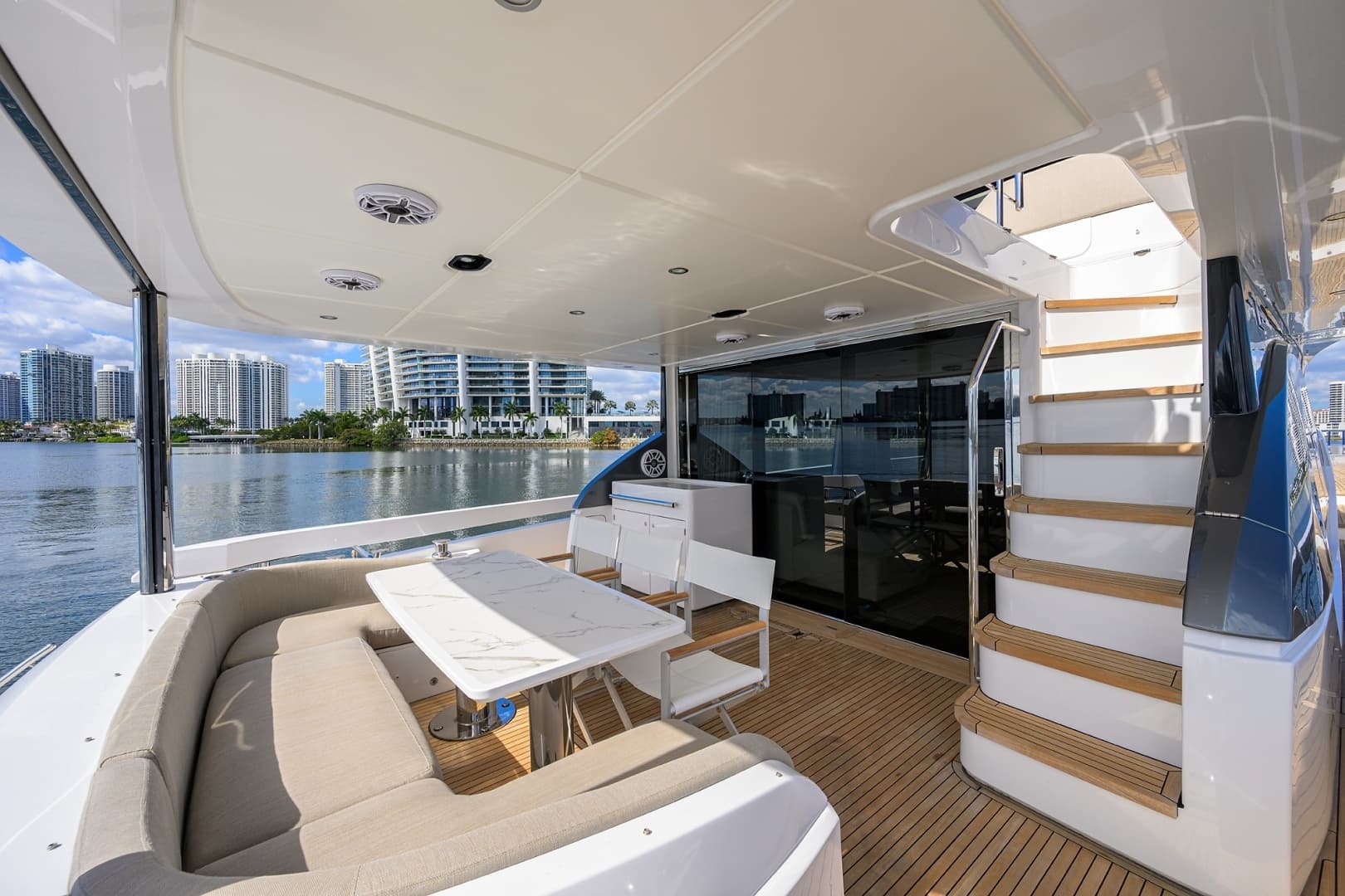 2024 Azimut Fly 78 - Image 11