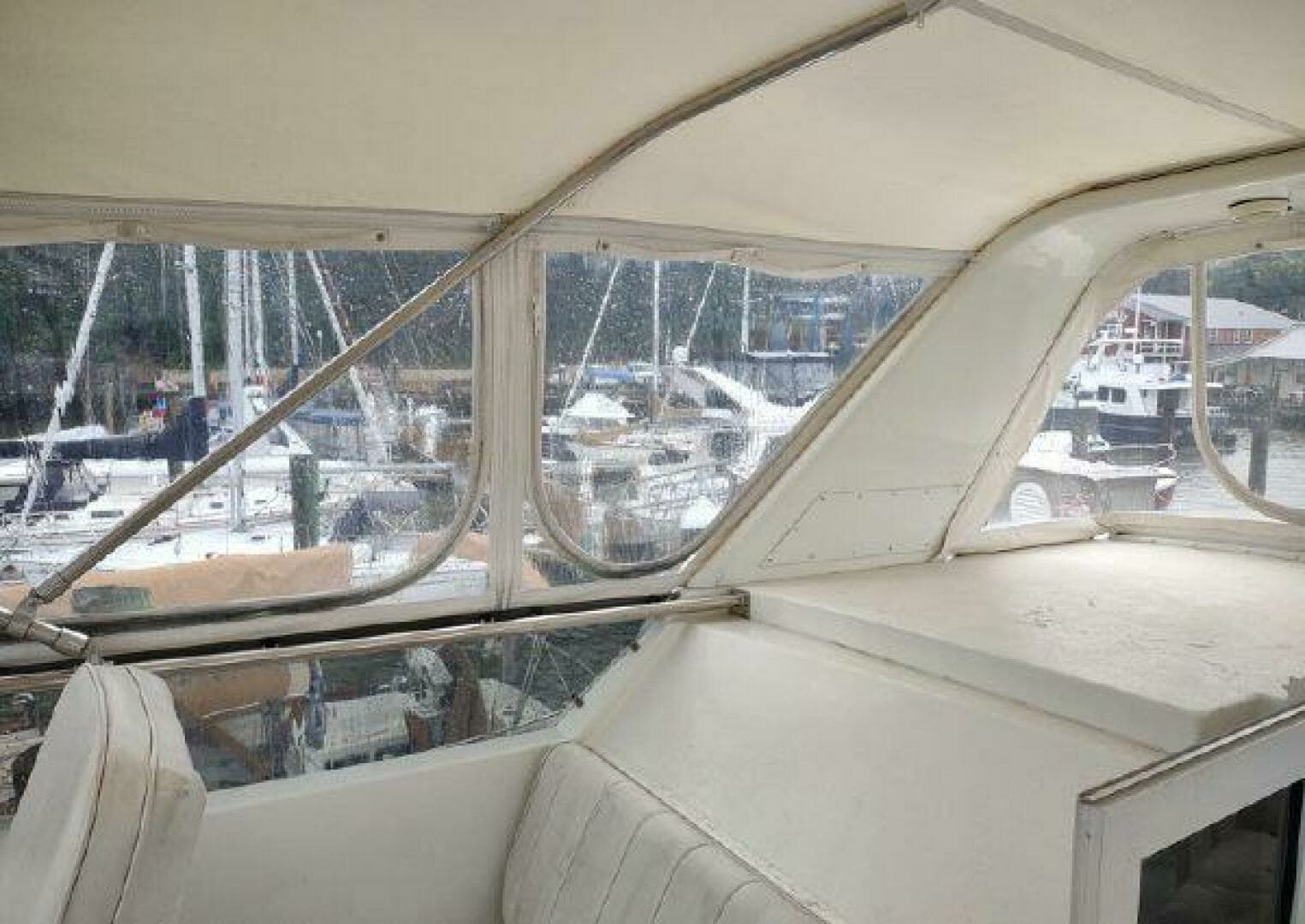 1996 Hatteras 50' Sport Deck - Image 83