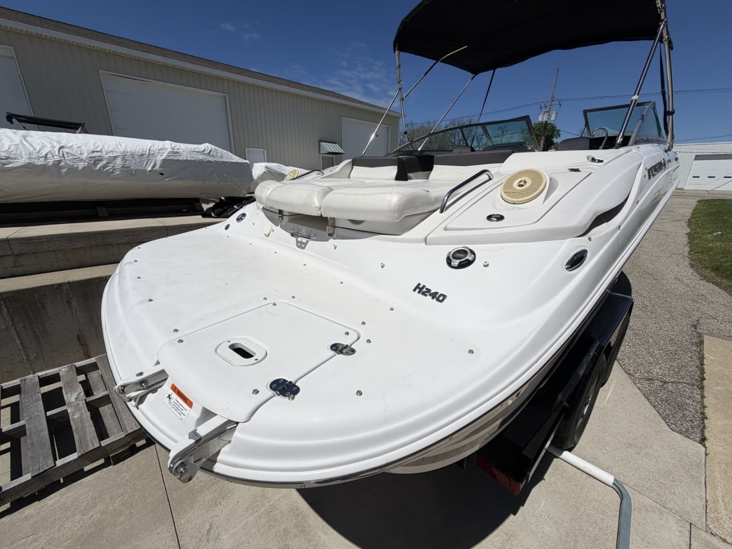2011 Four Winns H240 - Image 8