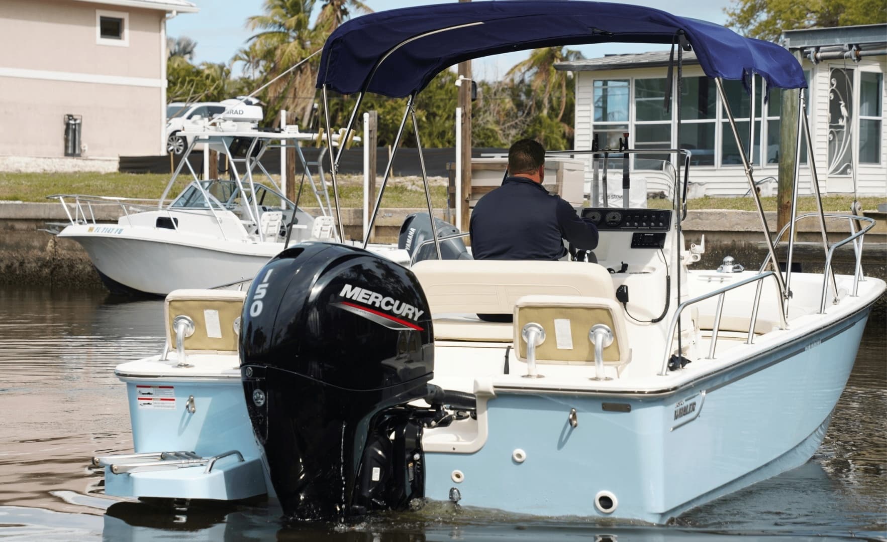 2023 Boston Whaler 190 Montauk - Image 4