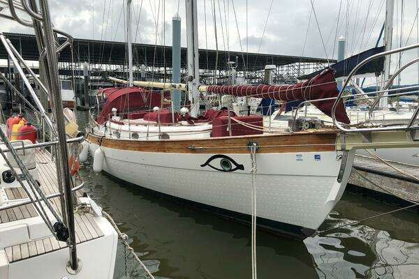 1984 Hans Christian 43 Traditional