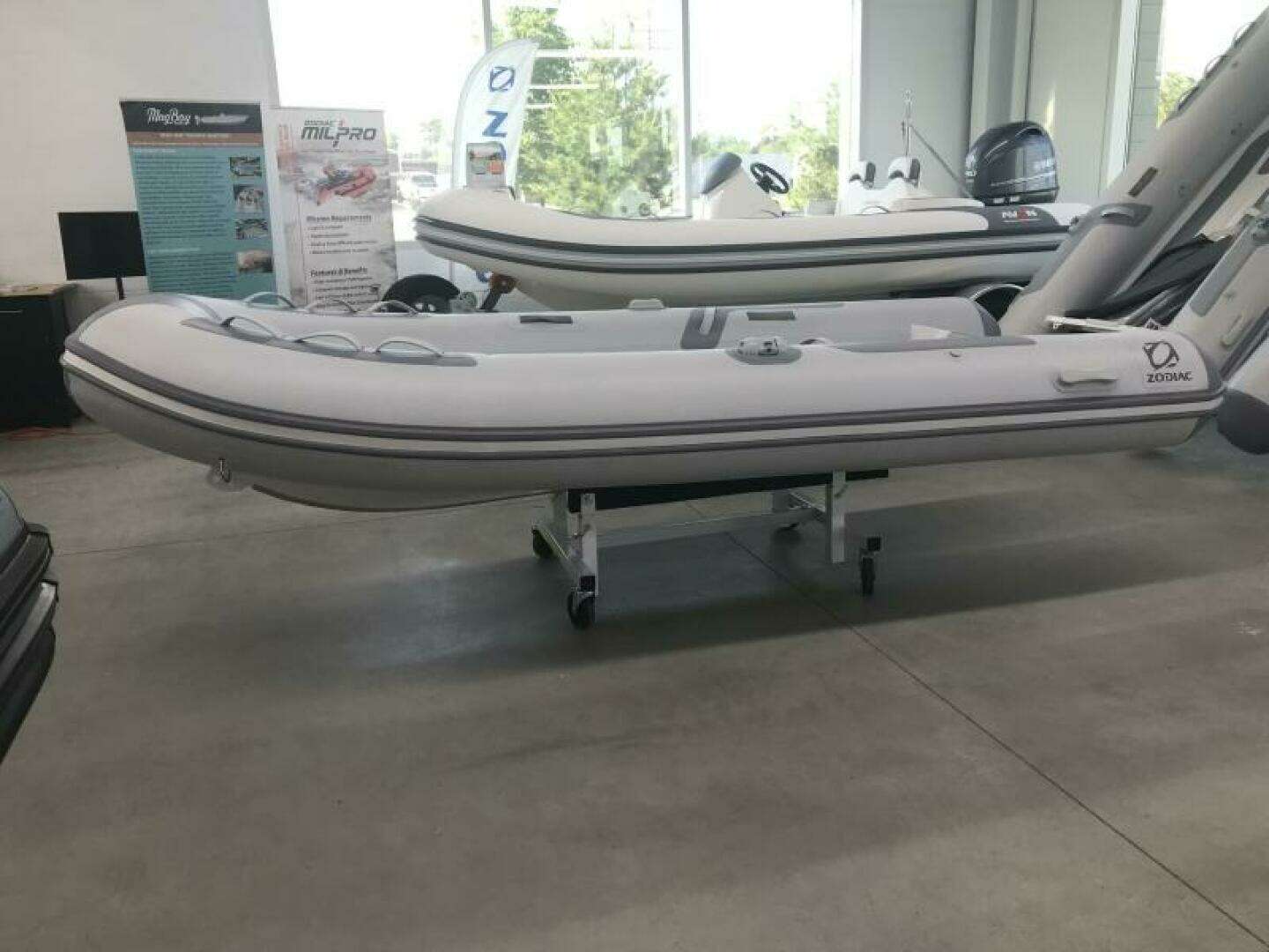 2023 Zodiac Cadet 360 DL RIB ALU PVC - Image 5