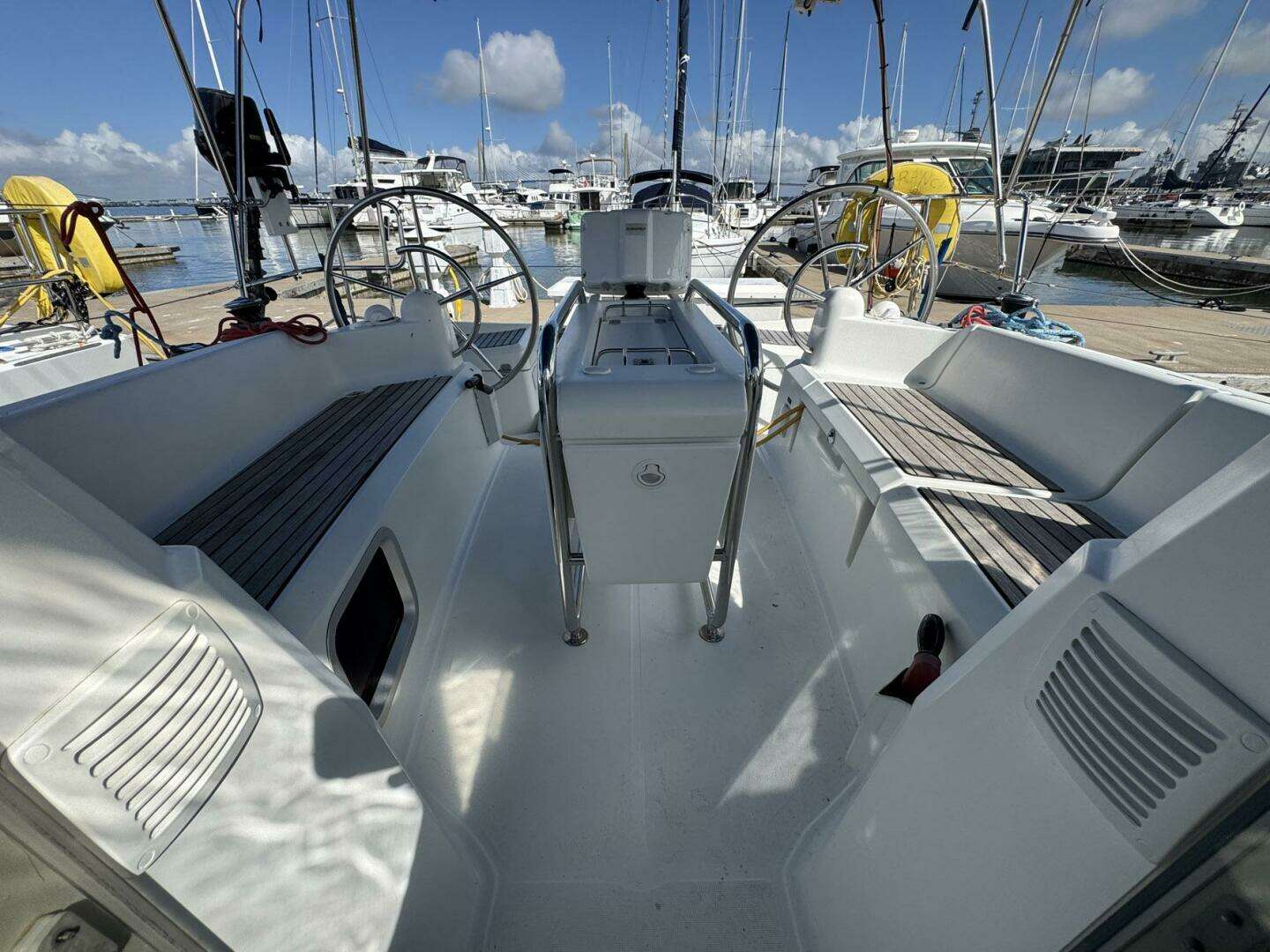 2018 Jeanneau Sun Odyssey 389 - Image 26