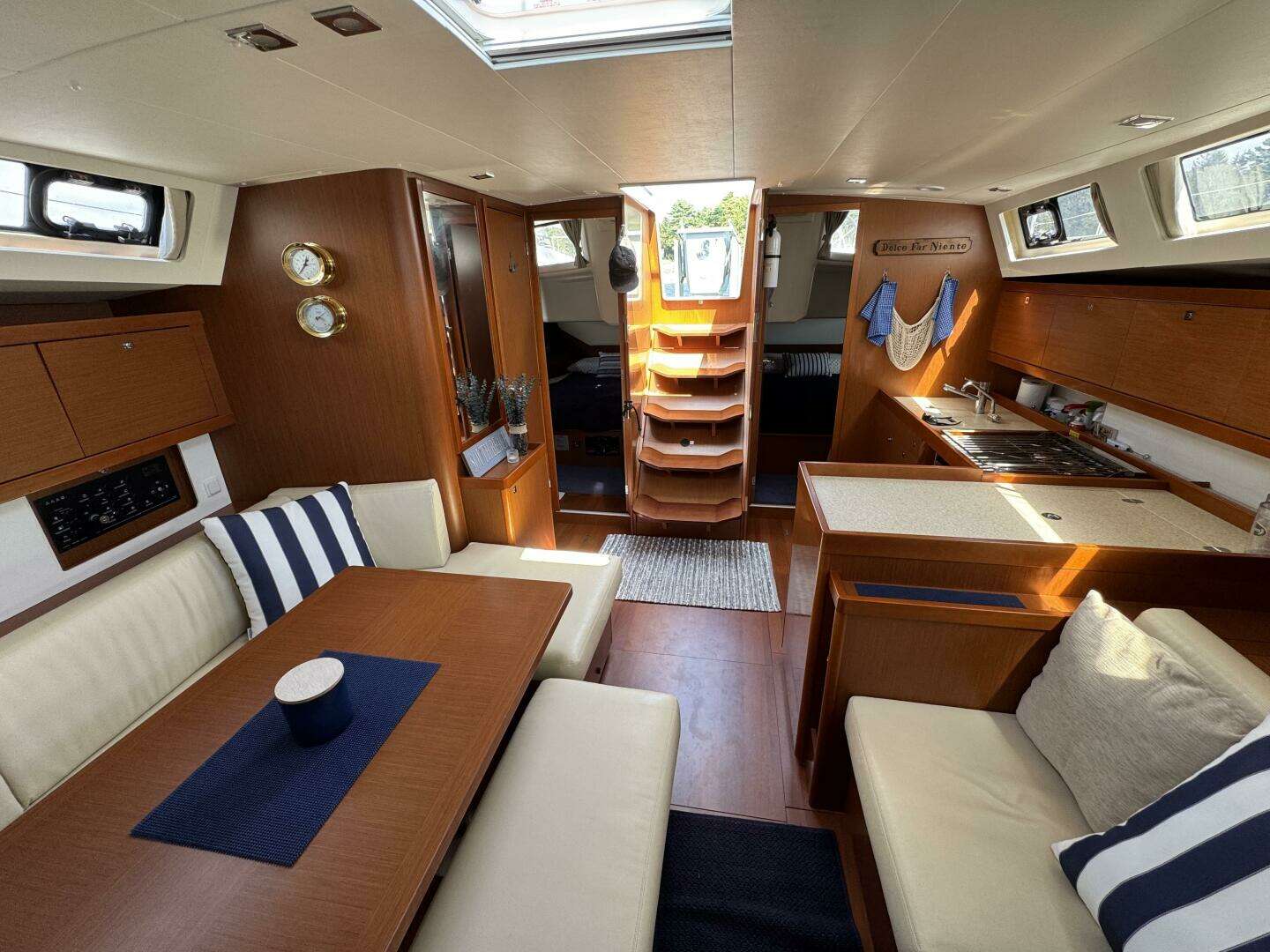 2013 Beneteau Oceanis 45 - Image 24