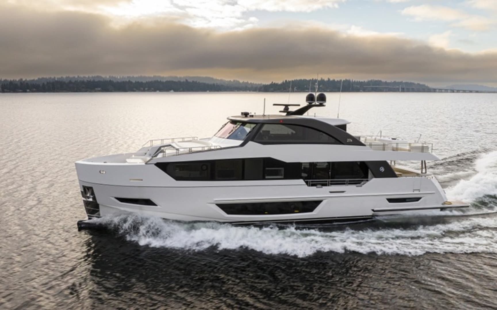 2027 Ocean Alexander 27R - Image 5