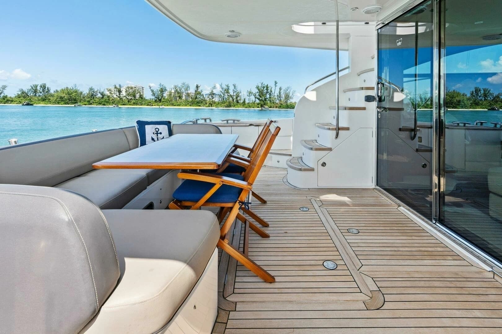 2015 Princess F60 - Image 58