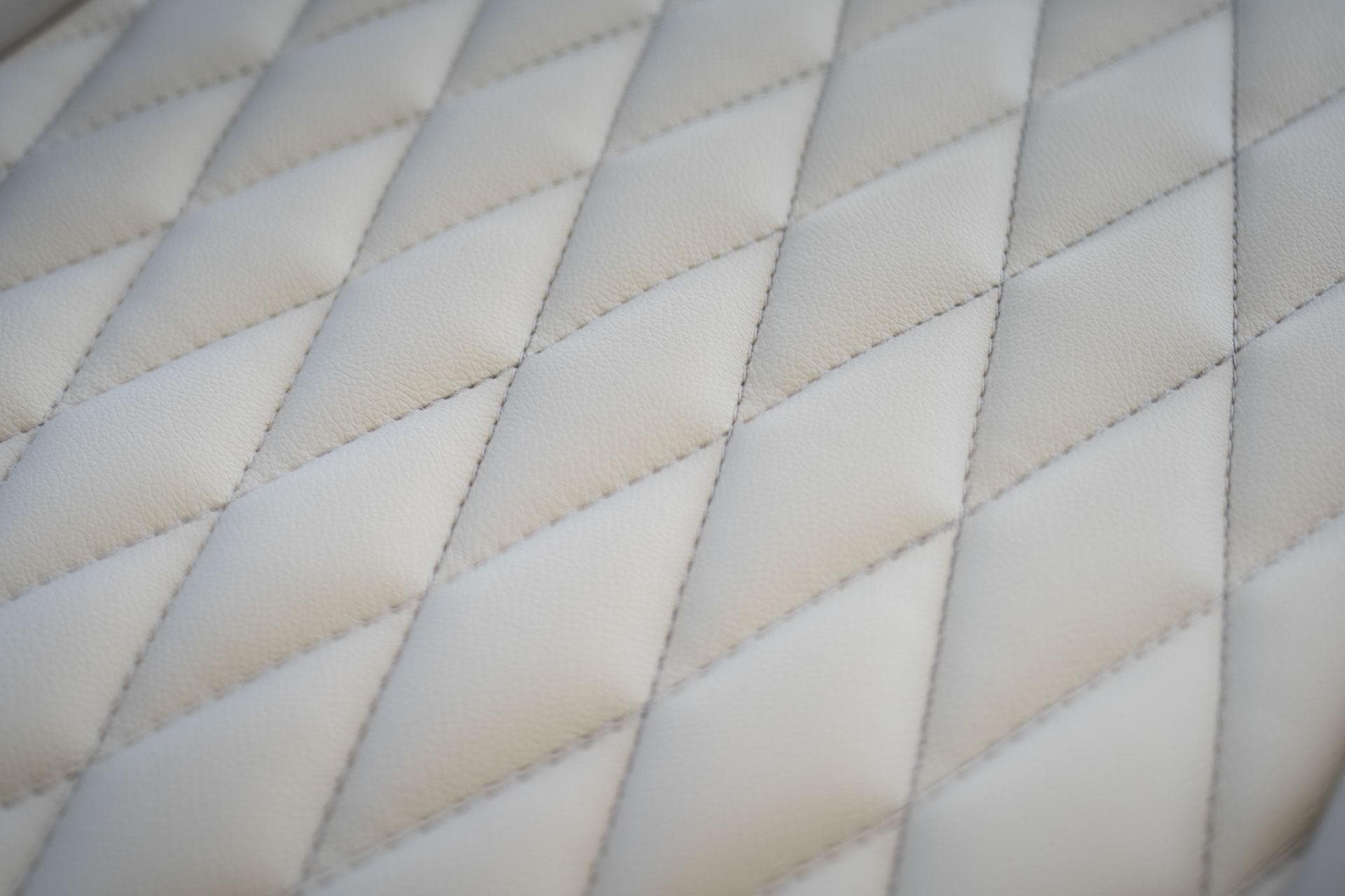 Quilted leather upholstery in Hanover 375, 2026 model, showcasing luxury craftsmanship.