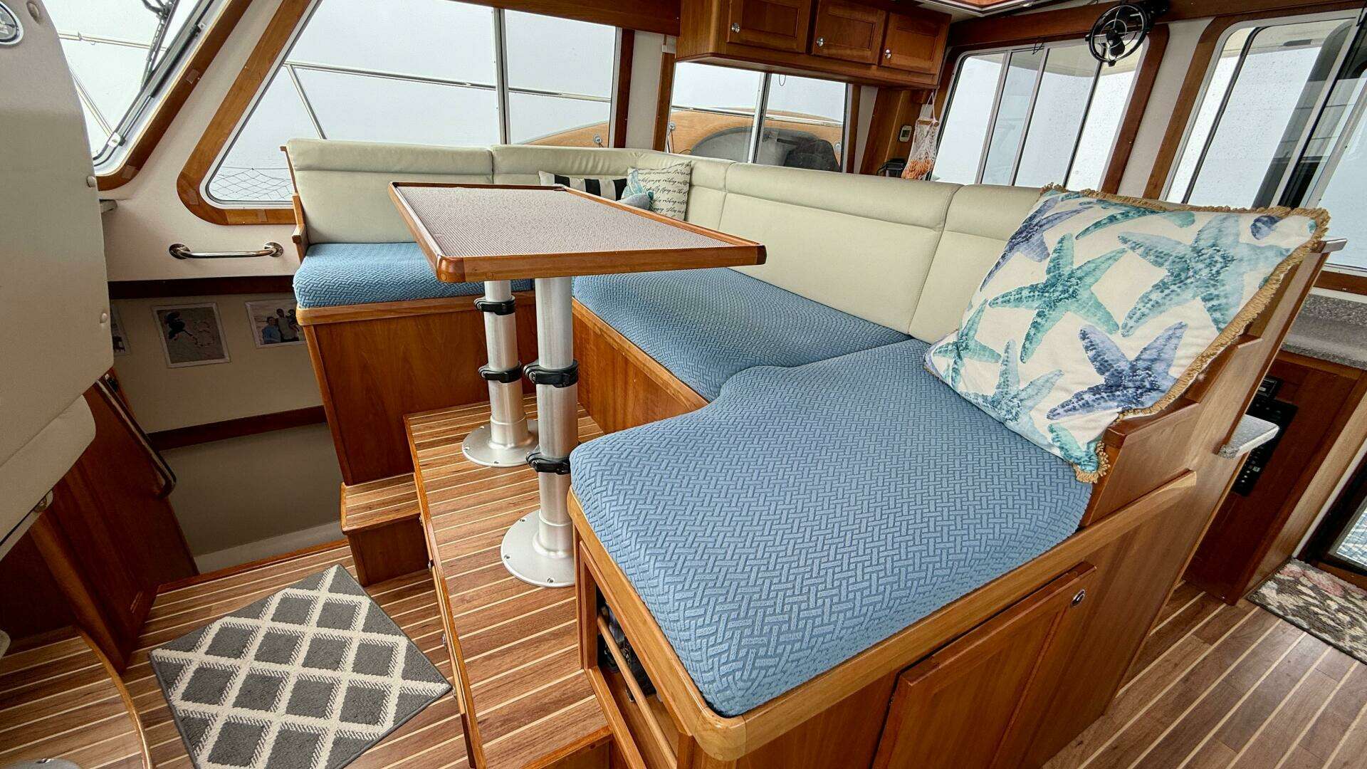 2014 Maine Cat P44 - Image 52