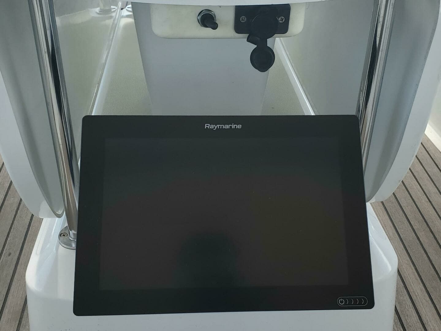 2012 Jeanneau 53 - Image 23