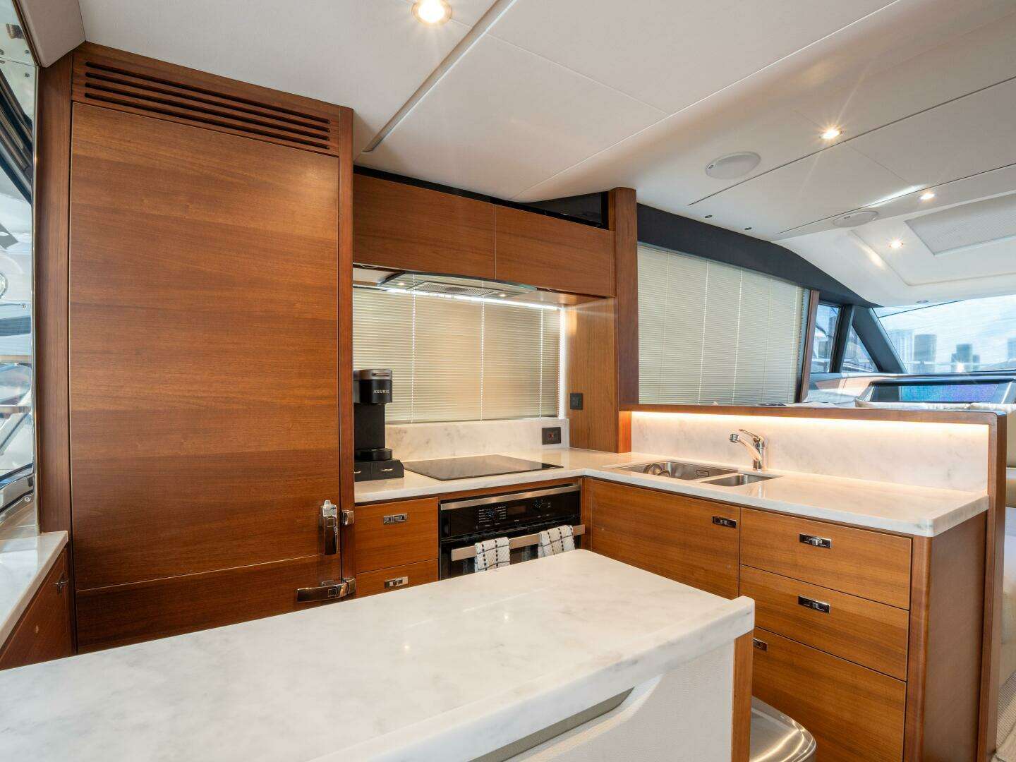 2020 Princess S66 - Image 40