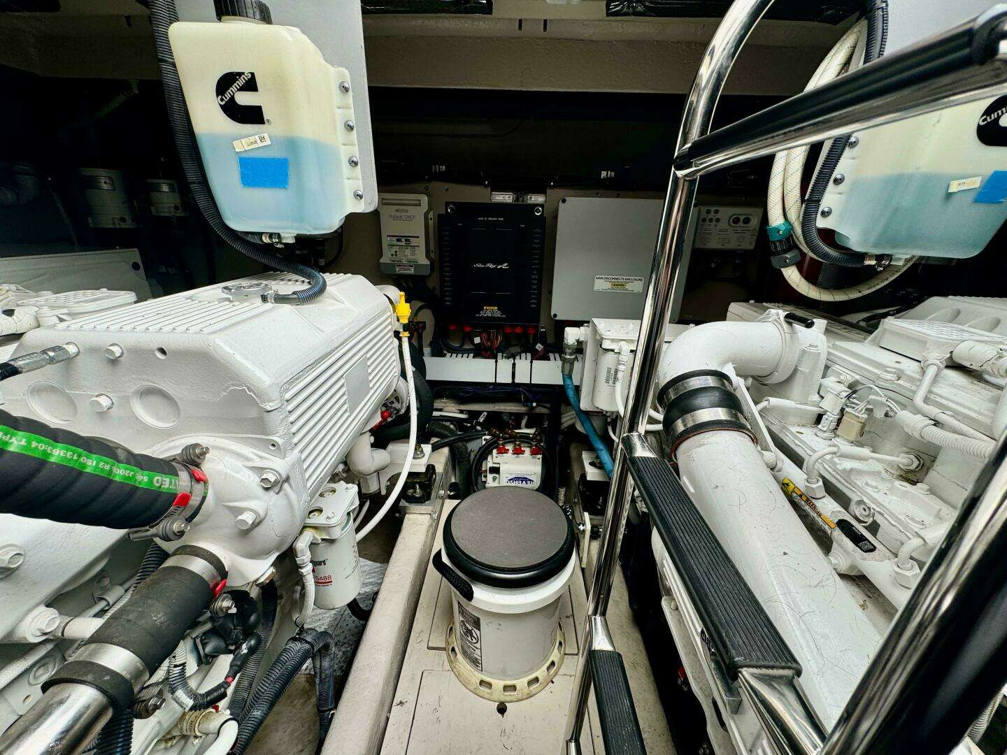 2017 Sea Ray 510 Sundancer - Image 75