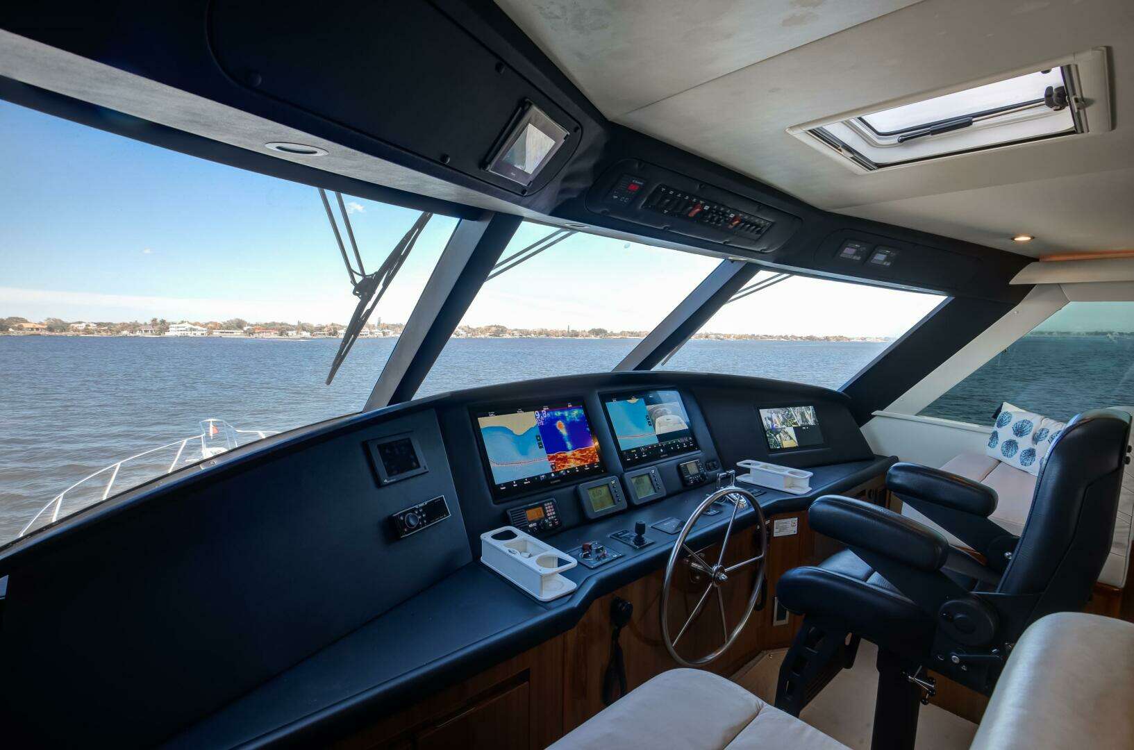 2009 Viking 64 Enclosed Bridge w/ Tower - Image 13