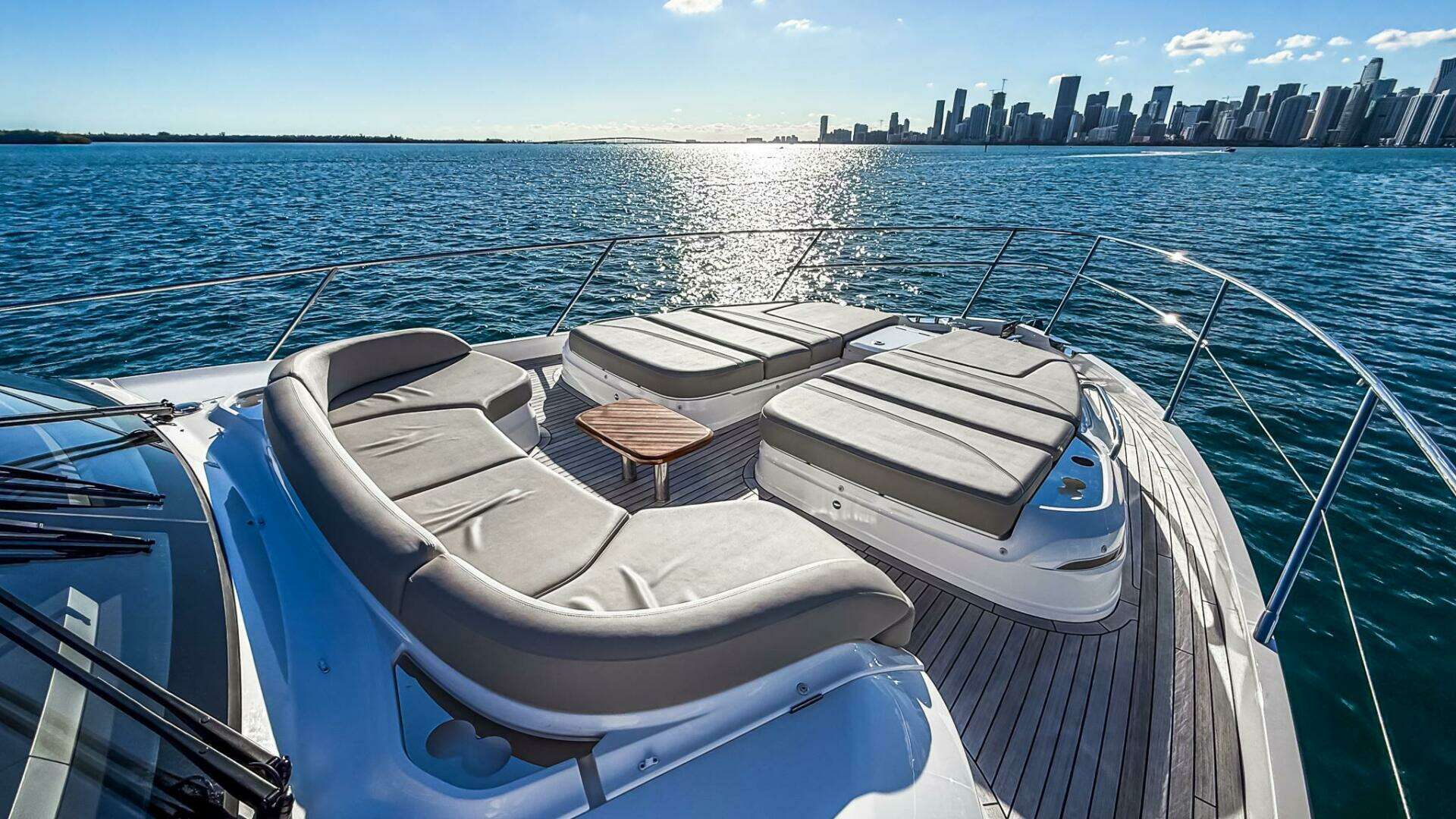 2026 Princess S65 Sportbridge - Image 89