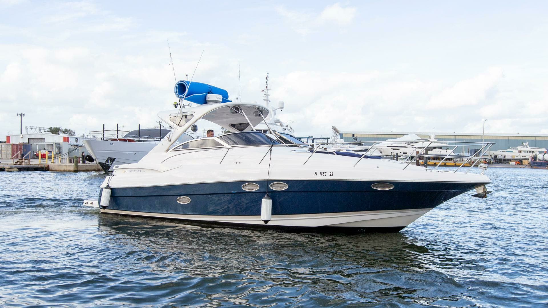 2008 Regal 2760 Sport Yacht - Image 27
