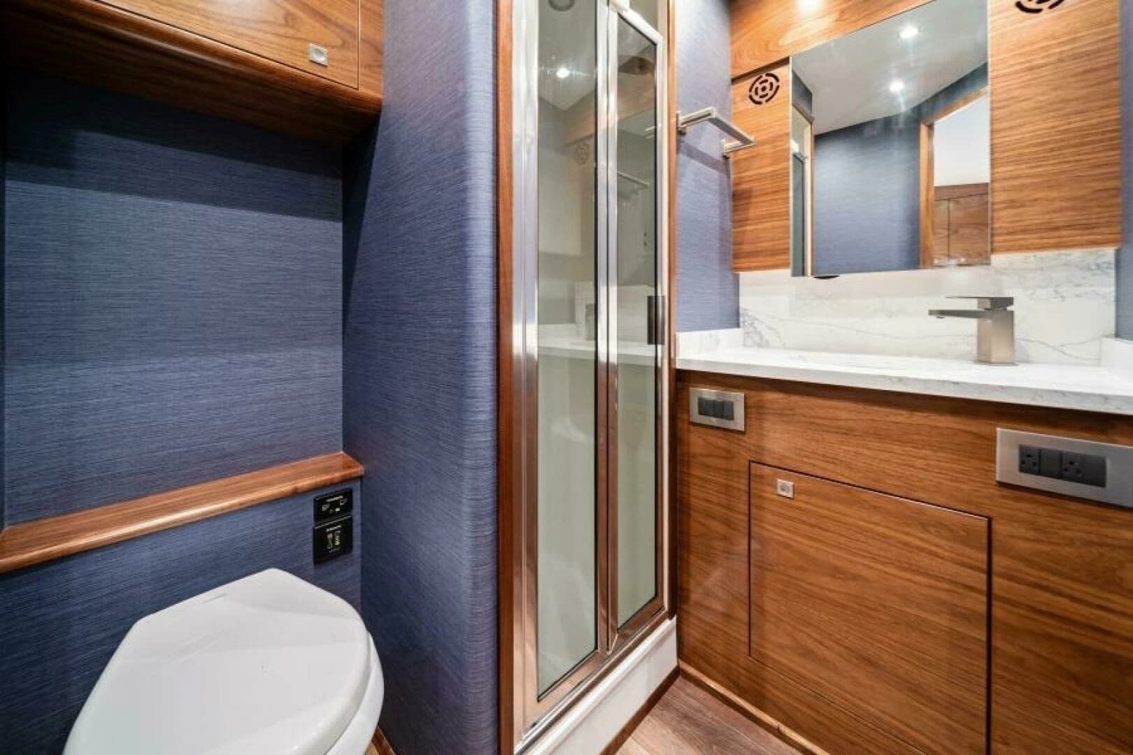 2027 Viking 46 Billfish - Image 12