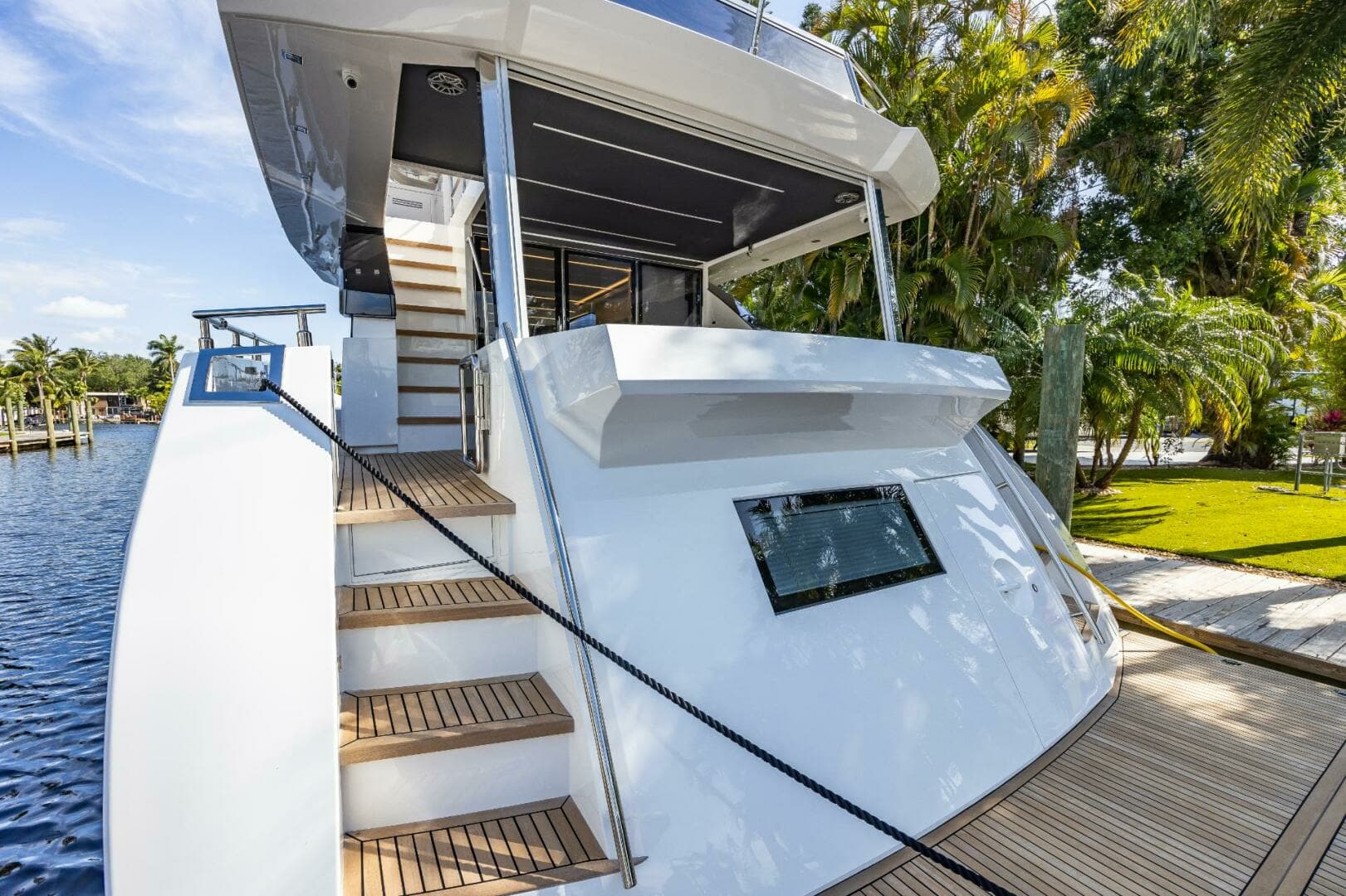 2024 Astondoa 66 Flybridge - Image 14