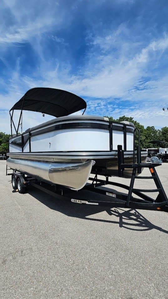 2025 Lowe LS210 WT - 8