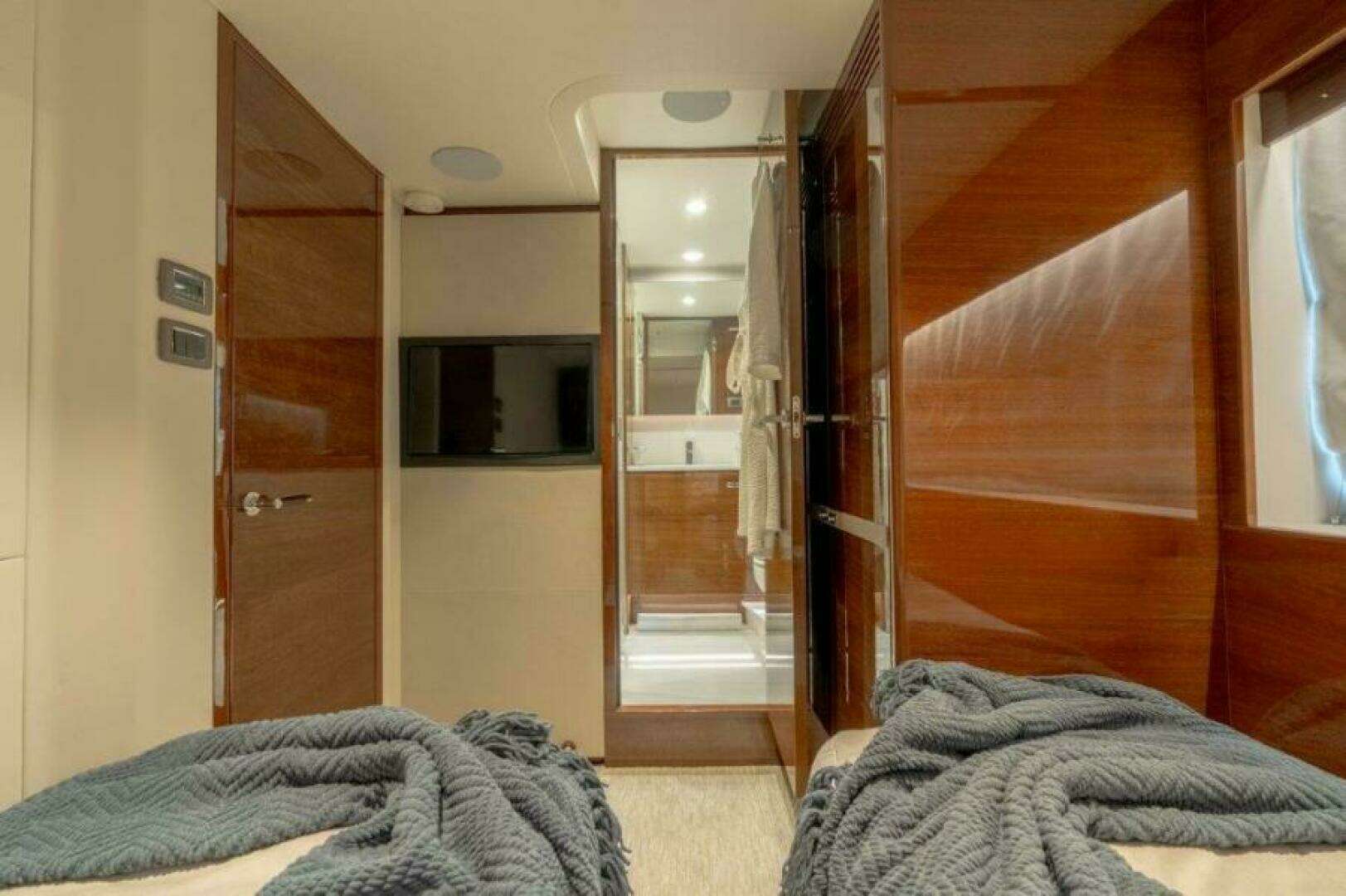 2019 Princess 85 Motor Yacht - Image 17