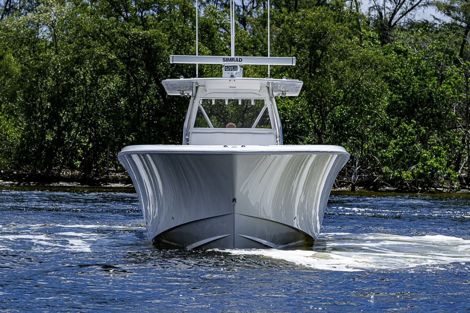 2015 Invincible 42 Open Fisherman - Image 3