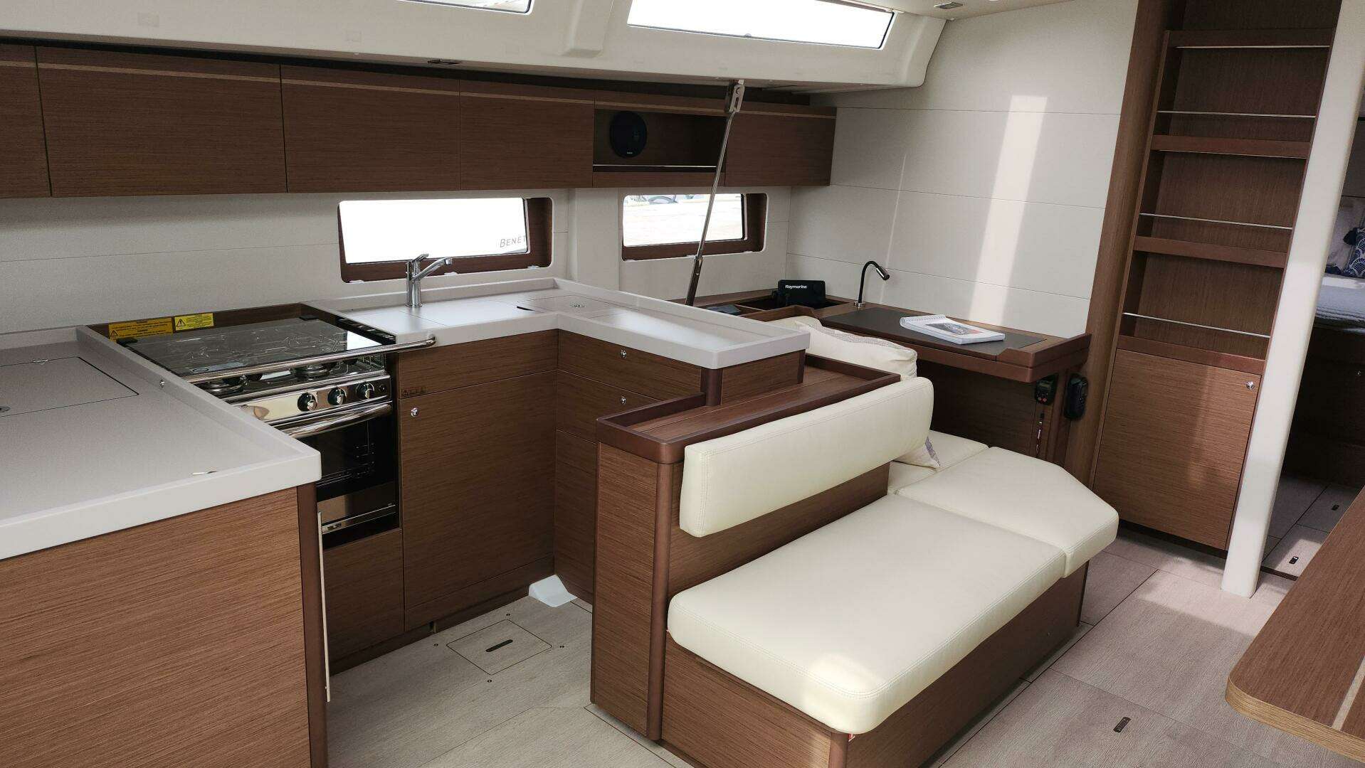 2024 Beneteau Oceanis 51.1 #374 - Image 3